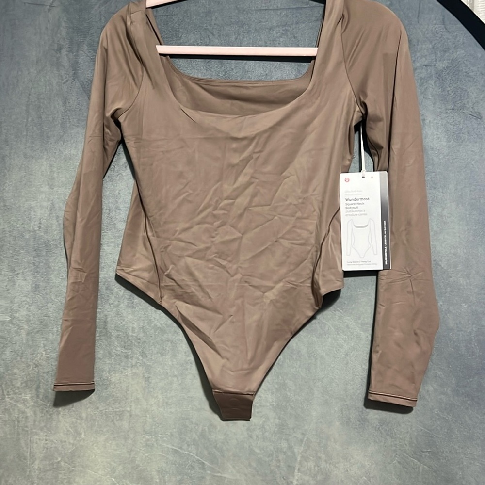 Square-Neck Long-Sleeve Bodysuit from Lululemon size M new with tag